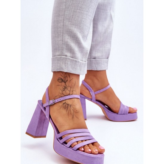 Sandales uz papēža violetā krāsā, Step in style